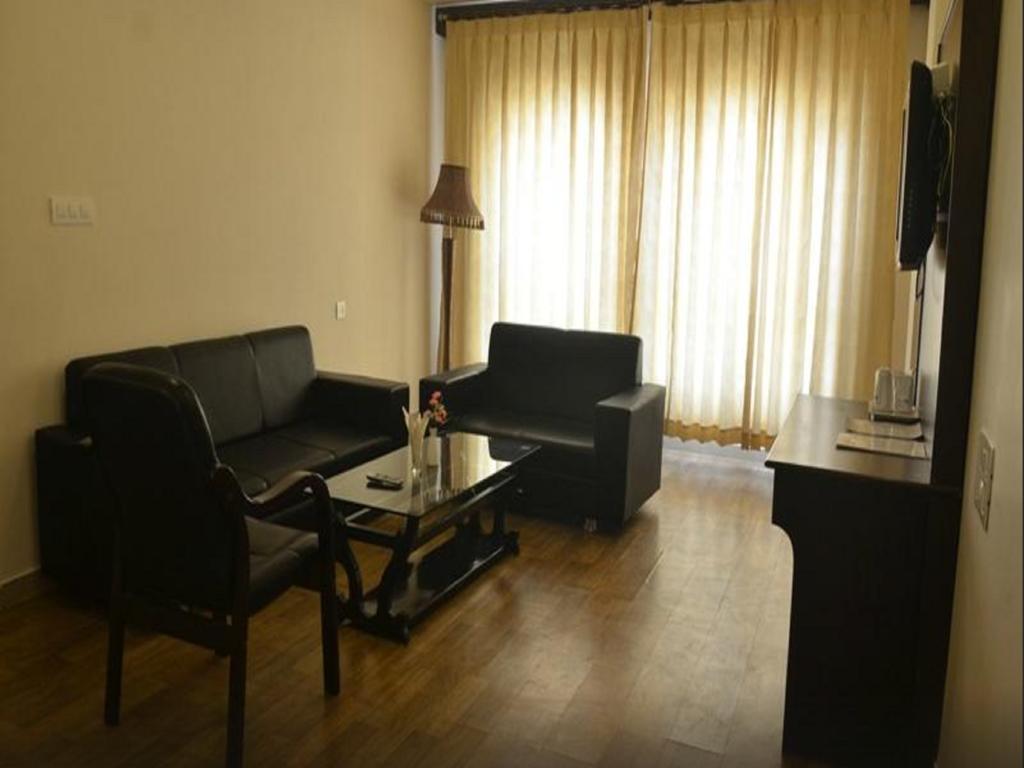 Seven Sky Clarks Exotica Hotel Bhuj Cameră foto