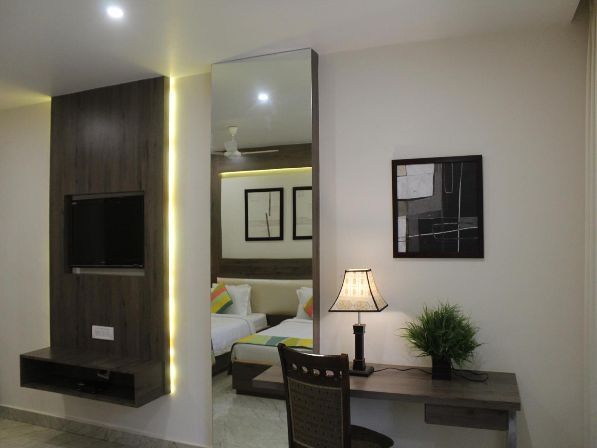 Seven Sky Clarks Exotica Hotel Bhuj Exterior foto