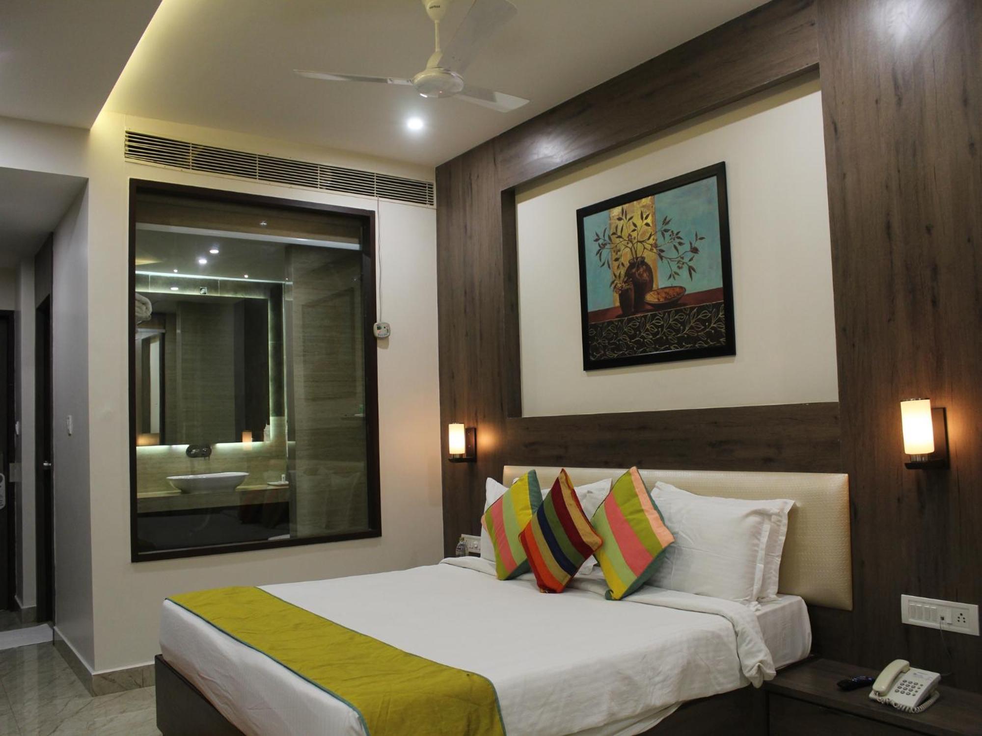 Seven Sky Clarks Exotica Hotel Bhuj Exterior foto